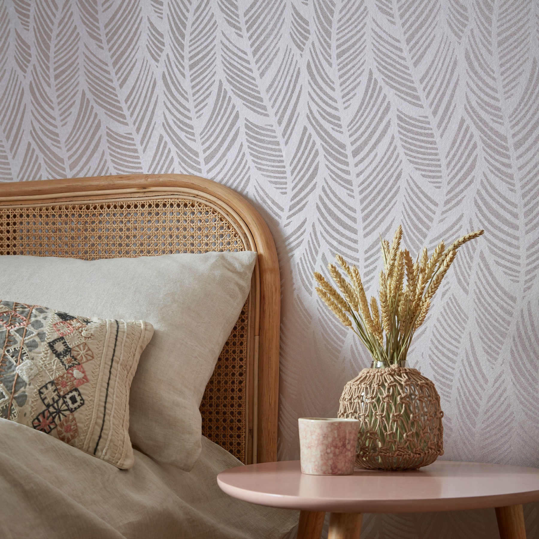 Обои 1838 Wallcoverings Willow Bramble Chamomile 2008-149-04